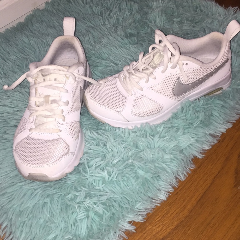 Nike air